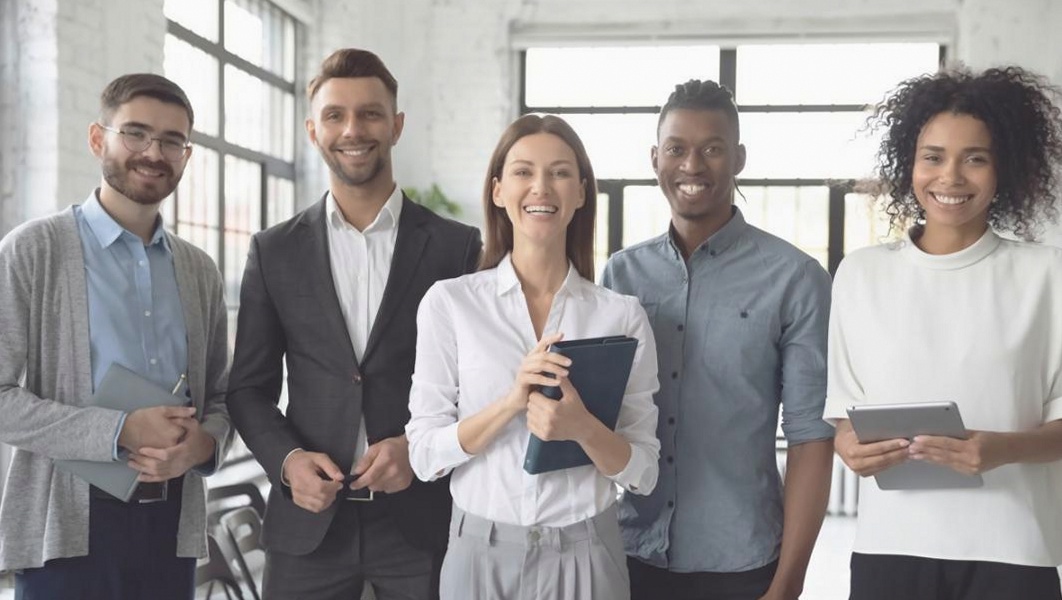 Mentor in a professional setting conveying experience and focused attention